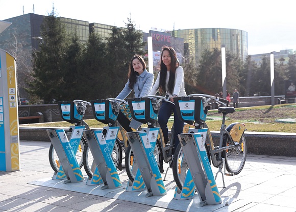 Sovereign Wealth Fund «Samruk-Kazyna» opens public bike season in Astana