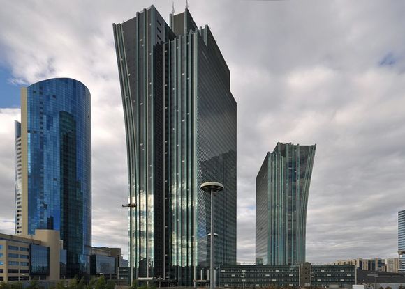 АО «Самрук-Қазына» и сингапурская компания JURONG будут развивать химические технопарки в Атырау и Таразе