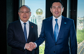 «Самұрық-Қазына» басшысы Нұрлан Жақыпов CITIC Group компаниясы директорлар кеңесінің төрағасы Си Гохуамен кездесті