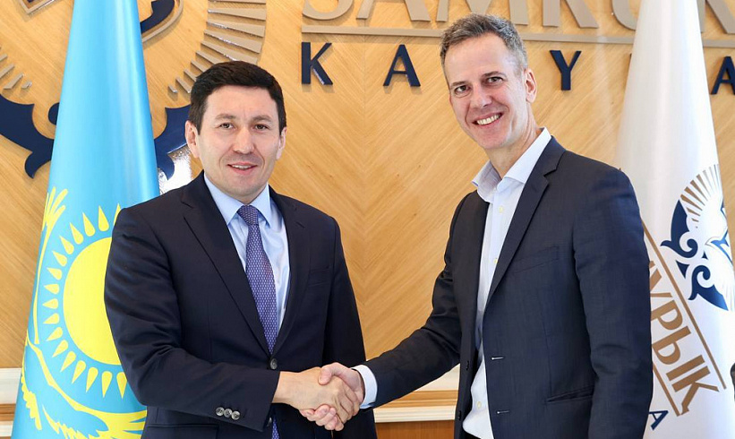 Management of the Samruk–Kazyna Foundation held a meeting with the Managing Director of Agip Caspian Sea B.V. Matteo Tisi and Managing Director of Agip Karachaganak B.V. Renato Maroli