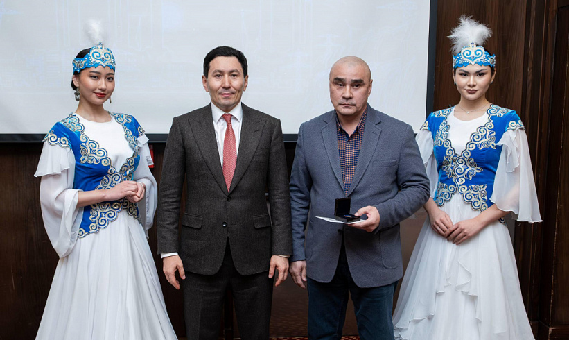 Award Ceremony Dedicated to the Energy Workers’ Day Took Place in Astana