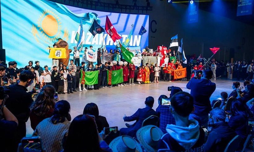 7 ел, 5 000 оқушы және үш күндік инженерлік шығармашылық