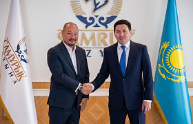Нұрлан Жақыпов Specialist Risk Group (SRG) компаниясының Азия-Тынық мұхиты өңірі бойынша бас директоры Коллин Яппен кездесті