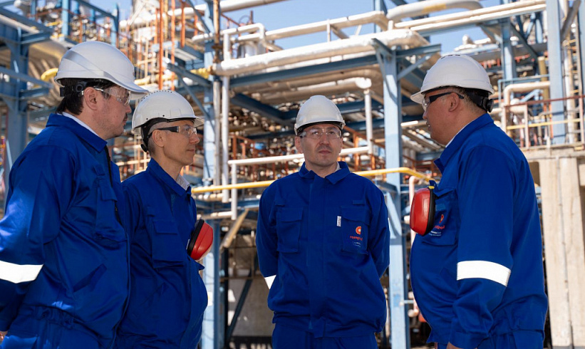 «Самұрық-Қазына» басшысы Нұрлан Жақыпов Румынияда «ҚазМұнайГаз» және KMG International (Rompetrol) басшылығымен кездесті