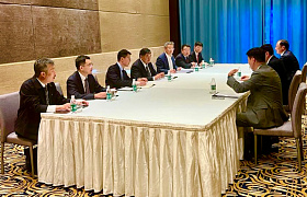В кулуарах Боаоского азиатского форума прошла встреча главы АО «Самрук-Қазына» Нурлана Жакупова с руководством Китайской Международной корпорации водного хозяйства и энергетики (CWE).