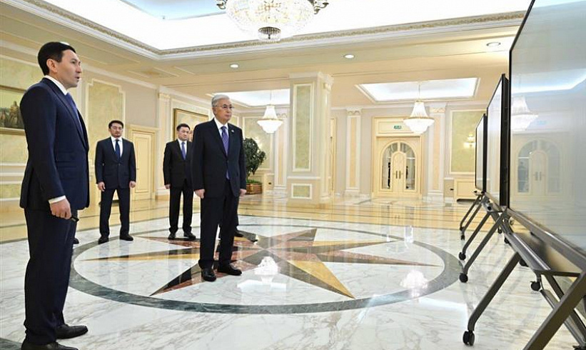 «Самұрық-Қазына» басшысы Нұрлан Жақыпов Қазақстан Президенті Қасым-Жомарт Тоқаевқа топта жасанды интеллектіні енгізу нәтижелері туралы баяндады