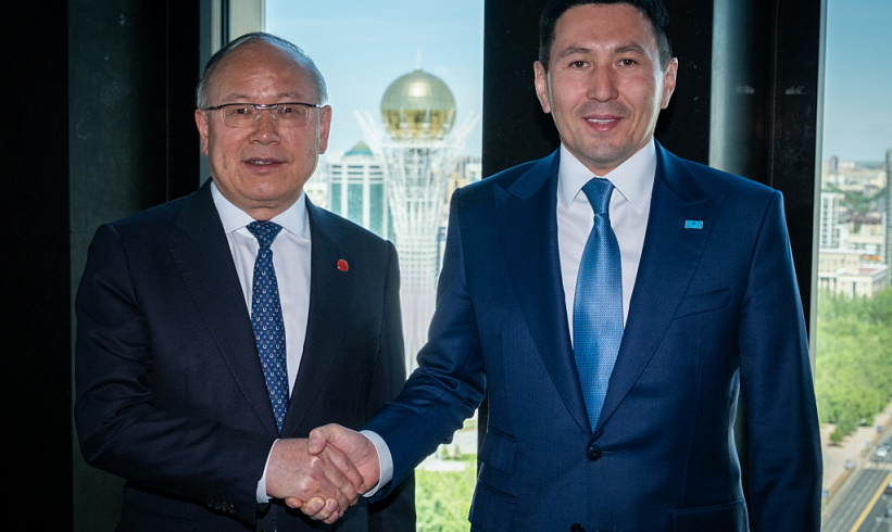 «Самұрық-Қазына» басшысы Нұрлан Жақыпов CITIC Group компаниясы директорлар кеңесінің төрағасы Си Гохуамен кездесті
