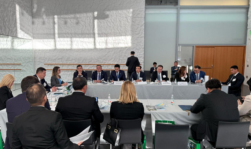 «Самұрық-Қазына» басшысы АҚШ-та C5+1 бизнес-конференциясында сөз сөйледі