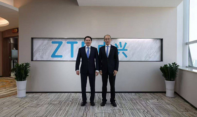 «Самұрық-Қазына» басшысы Нұрлан Жақыпов Қытайда ZTE Corporation президенті Сю Цзыянмен кездесті