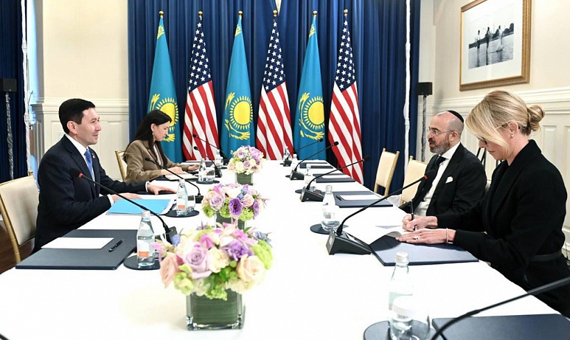 АҚШ-та «Самұрық-Қазына» АҚ басқарма төрағасы Нұрлан Жақыповтың америкалық инвестициялық Cove Capital компаниясының негізін қалаушысы әрі басқарушы серіктесі Пини Альтхауспен кездесті