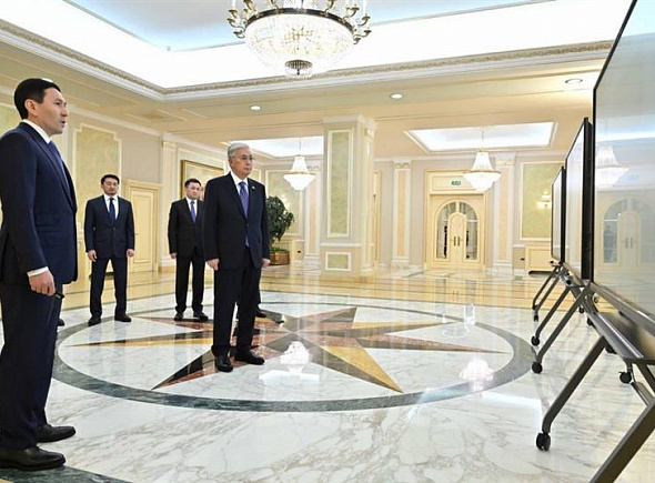 Nurlan Zhakupov, Chairman of the Management Board of Samruk-Kazyna, presented to President Kassym-Jomart Tokayev the results of implementation of artificial intelligence in the group