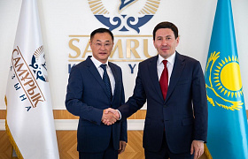 «Самұрық-Қазына» басшысы Нұрлан Жақыпов қытайлық Goldcard компаниясы директорлар кеңесінің төрағасы Янь Бинмен кездесті