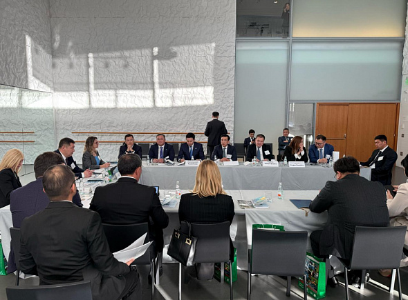 «Самұрық-Қазына» басшысы АҚШ-та C5+1 бизнес-конференциясында сөз сөйледі